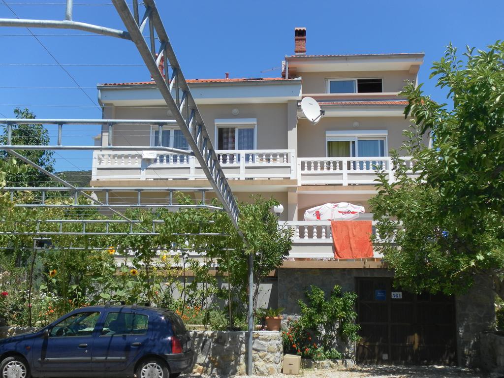 Apartments Vesna Banjol 외부 사진